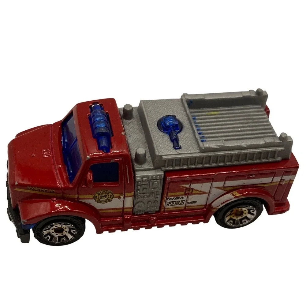 VTG Matchbox Highway Rescue Fire Truck Red Engine 10 MBX Fire‎ Dept 2002 Mattel